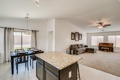 2059 E Lindrick Dr, Gilbert, AZ 85298 photo 13
