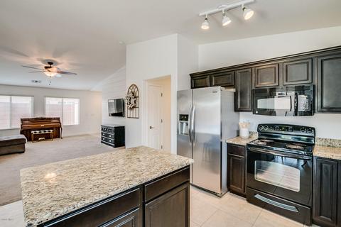 2059 E Lindrick Dr, Gilbert, AZ 85298 photo 12