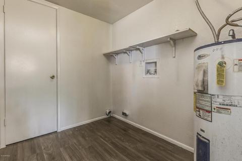 406 E Pecan Rd, Phoenix, AZ 85040 photo 11