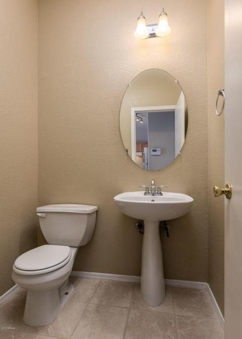 1413 E Bloch Rd, Phoenix, AZ 85040 photo 8