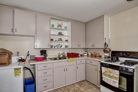 2302 N 39th Ave, Phoenix, AZ 85009 photo 8
