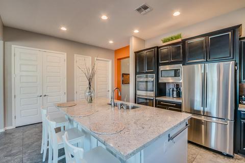 3844 E Rakestraw Ln, Gilbert, AZ 85298 photo 9