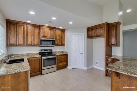 2302 E Leonora St, Mesa, AZ 85213 photo 5
