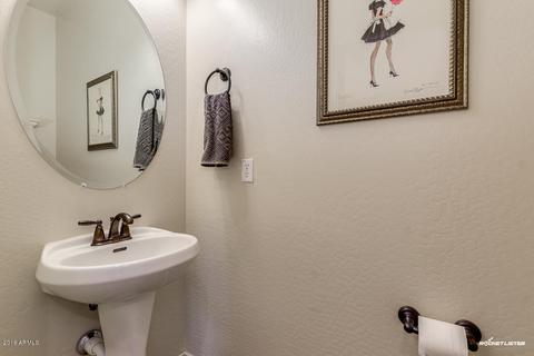 4637 E Maplewood St, Gilbert, AZ 85297 photo 9