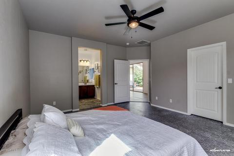 4637 E Maplewood St, Gilbert, AZ 85297 photo 11