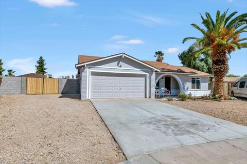 3542 E Anderson Dr, Phoenix, AZ 85032 photo 1