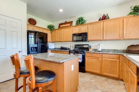 3182 S Southwind Dr, Gilbert, AZ 85295 photo 11