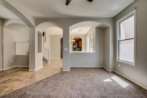 1068 S Nancy Ln, Gilbert, AZ 85296 photo 2