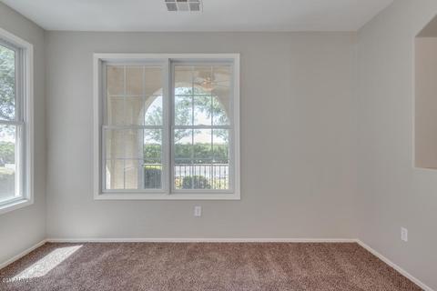1068 S Nancy Ln, Gilbert, AZ 85296 photo 6