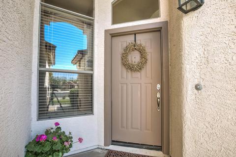 2201 S Peppertree Ct, Gilbert, AZ 85295 photo 2
