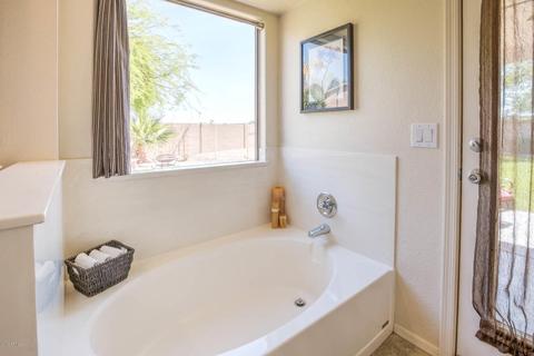 2201 S Peppertree Ct, Gilbert, AZ 85295 photo 20