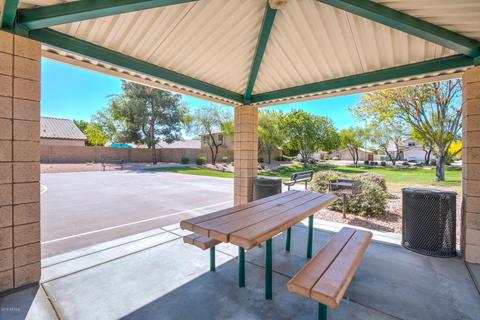 2201 S Peppertree Ct, Gilbert, AZ 85295 photo 39