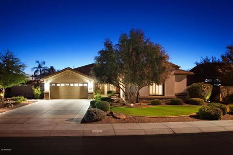 6710 S Crestview Dr, Gilbert, AZ 85298 photo 1