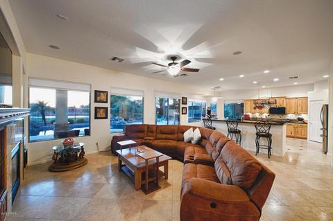 6710 S Crestview Dr, Gilbert, AZ 85298 photo 2
