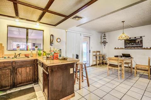 4714 E Pollack Ln, Phoenix, AZ 85042 photo 9