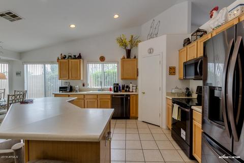 10403 E Capri Ave, Mesa, AZ 85208 photo 7