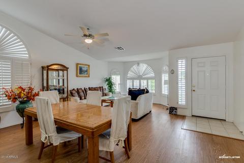 10403 E Capri Ave, Mesa, AZ 85208 photo 4
