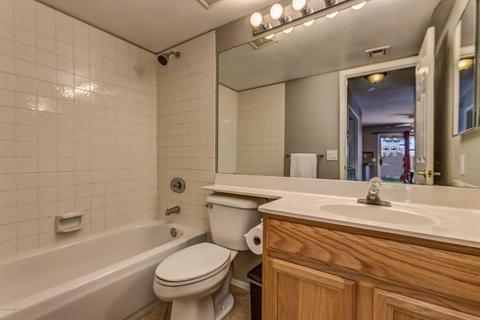 1373 E Cullumber St, Gilbert, AZ 85234 photo 4