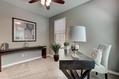 3610 E Half Hitch Pl, Phoenix, AZ 85050 photo 6