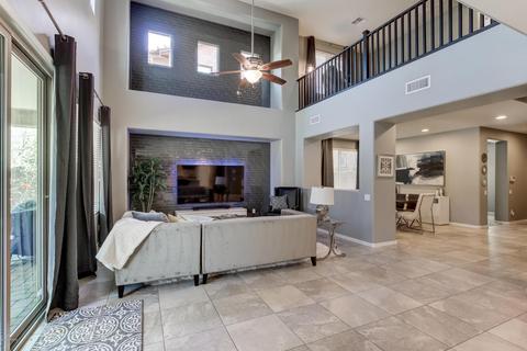 3610 E Half Hitch Pl, Phoenix, AZ 85050 photo 10