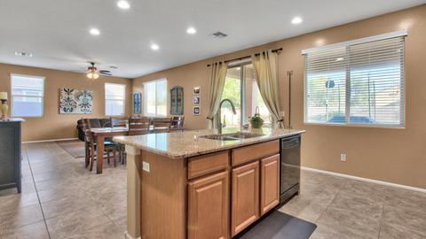 924 E Zesta Ln, Gilbert, AZ 85297 photo 12