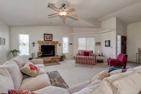 519 Estevan Ave, Apache Junction, AZ 85119 photo 2