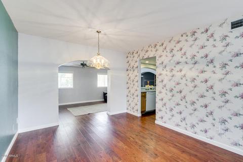 1876 E Auburn Dr, Tempe, AZ 85283 photo 2
