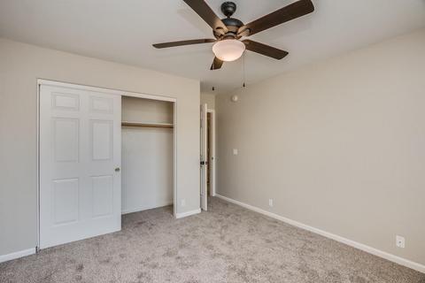 515 E Blue Eagle Ln, Phoenix, AZ 85086 photo 8