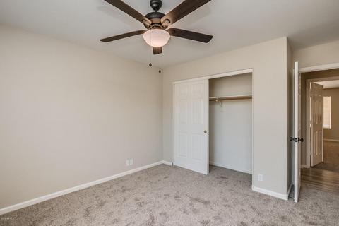 515 E Blue Eagle Ln, Phoenix, AZ 85086 photo 9