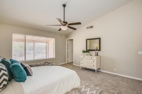 515 E Blue Eagle Ln, Phoenix, AZ 85086 photo 11