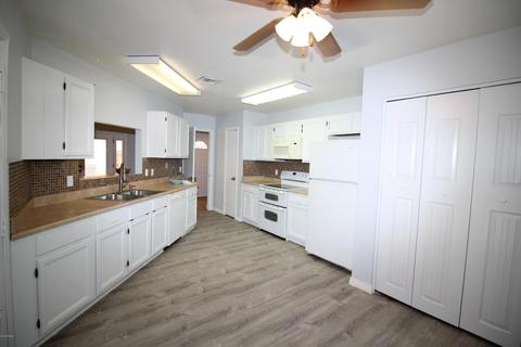 1500 E Commerce Ave, Gilbert, AZ 85234 photo 9