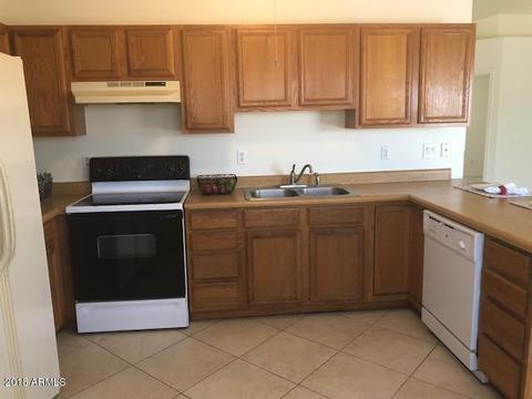 678 S Silver Dr, Apache Junction, AZ 85120 photo 2