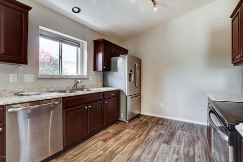 759 S Sequoia Dr, Gilbert, AZ 85296 photo 11