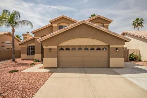 1413 Encinas Ave, Gilbert, AZ 85234 photo 1