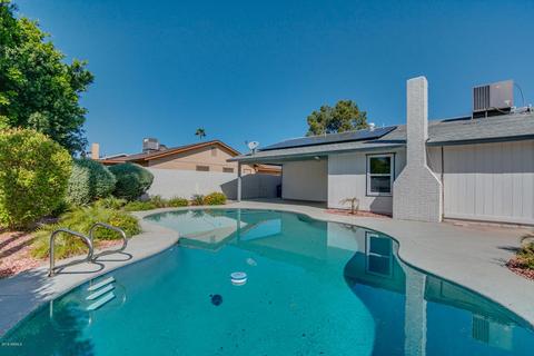 5117 E Half Moon Dr, Phoenix, AZ 85044 photo 2