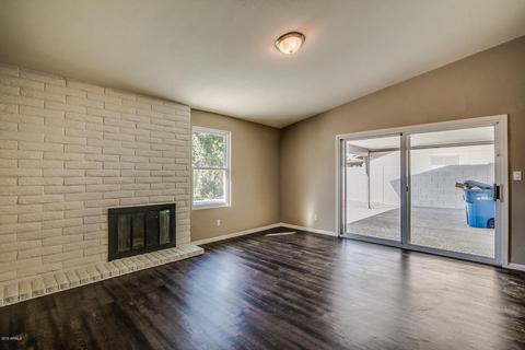 5117 E Half Moon Dr, Phoenix, AZ 85044 photo 9