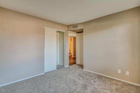 5117 E Half Moon Dr, Phoenix, AZ 85044 photo 13