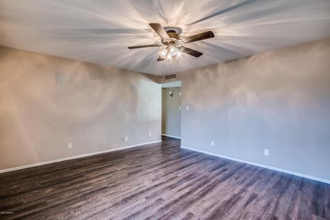5117 E Half Moon Dr, Phoenix, AZ 85044 photo 3