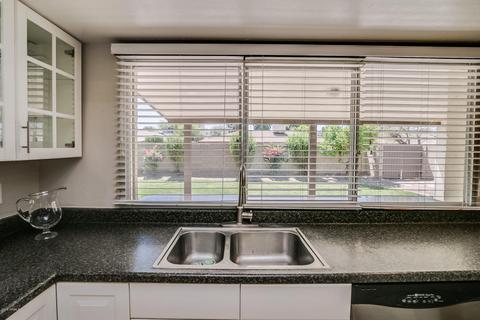 1055 E Magdalena Dr, Tempe, AZ 85283 photo 8