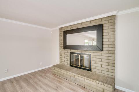 1055 E Magdalena Dr, Tempe, AZ 85283 photo 5