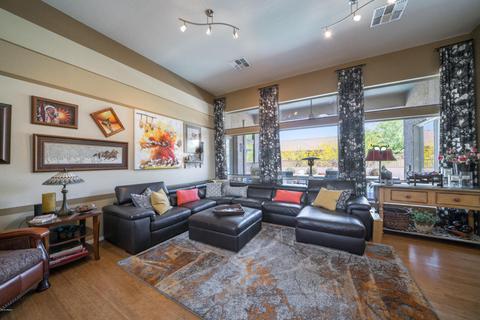 7528 E Torrey Point Cir, Mesa, AZ 85207 photo 12