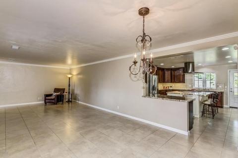 5042 E Cheery Lynn Rd, Phoenix, AZ 85018 photo 5
