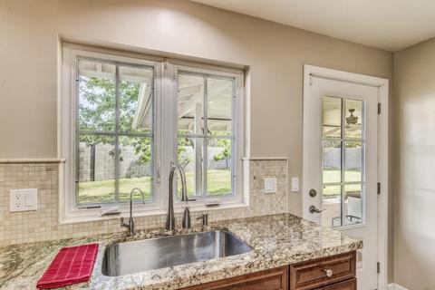 5042 E Cheery Lynn Rd, Phoenix, AZ 85018 photo 10