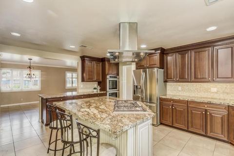 5042 E Cheery Lynn Rd, Phoenix, AZ 85018 photo 9