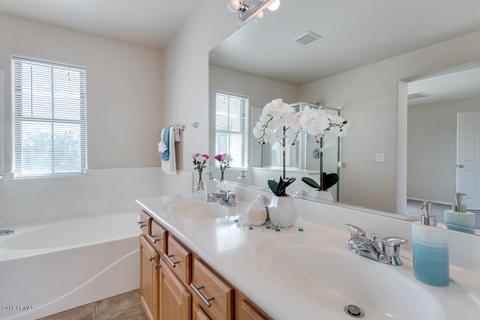 1768 S Falcon Dr, Gilbert, AZ 85295 photo 25