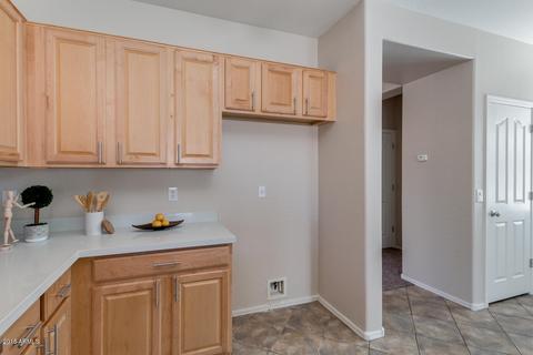 1768 S Falcon Dr, Gilbert, AZ 85295 photo 13