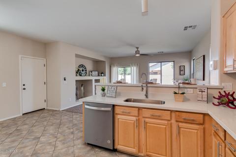 1768 S Falcon Dr, Gilbert, AZ 85295 photo 12