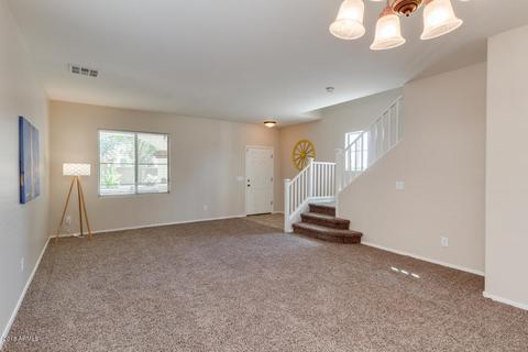 1768 S Falcon Dr, Gilbert, AZ 85295 photo 4