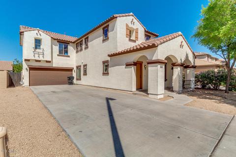 1768 S Falcon Dr, Gilbert, AZ 85295 photo 1