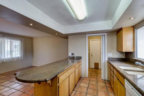 104 Ellis Dr, Tempe, AZ 85282 photo 14